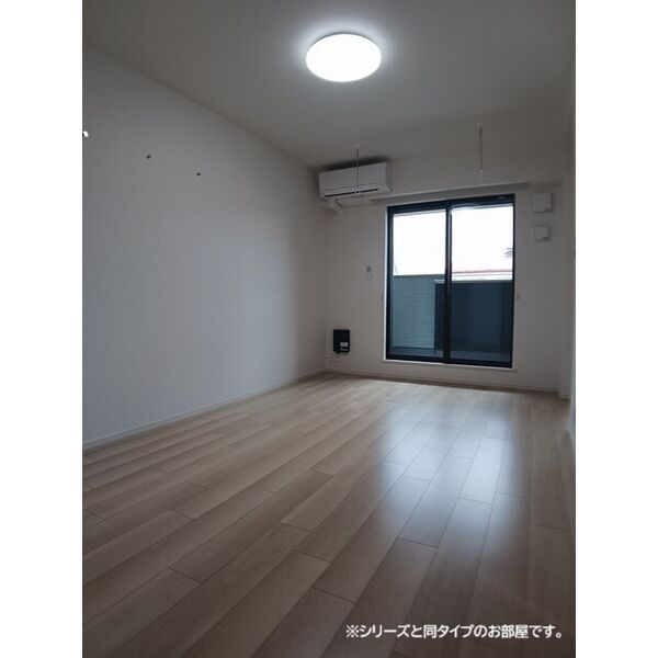 EAST HILL G 室内写真1