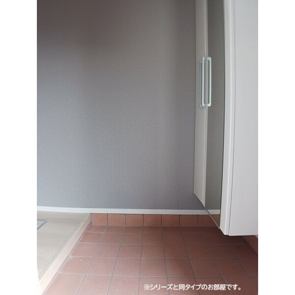 EAST HILL G 室内写真5