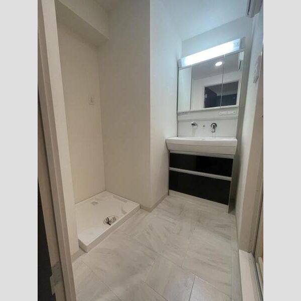 セレブレイト葵 室内写真8