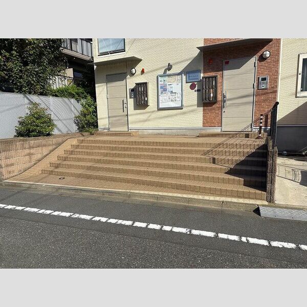 レオパレスカーサ ソレアード 室内写真3