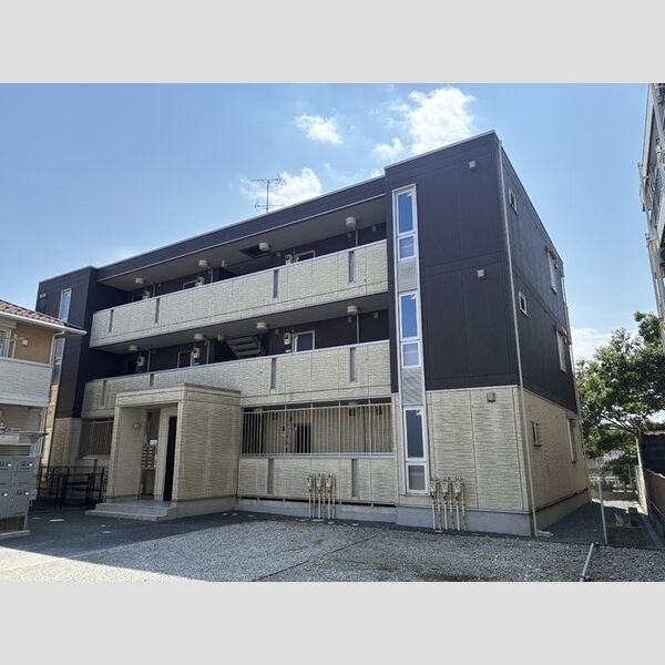 サンガーデン 建物画像