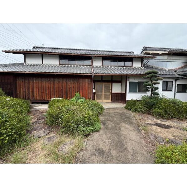 東近江市上中野町610 建物画像