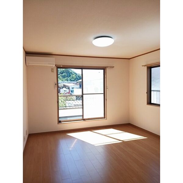 アップタウン参番館 室内写真1