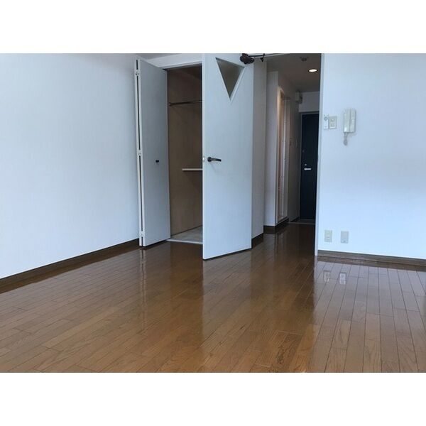 アルンハイム新石切 室内写真1