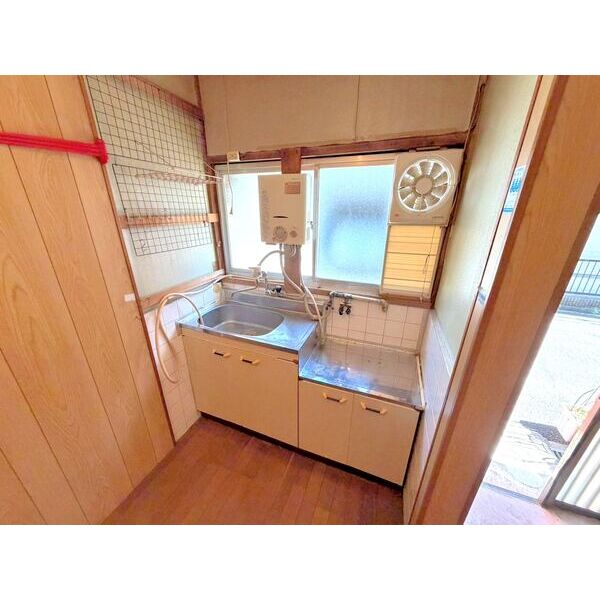 四条畷市南野2丁目テラスハウス 室内写真2