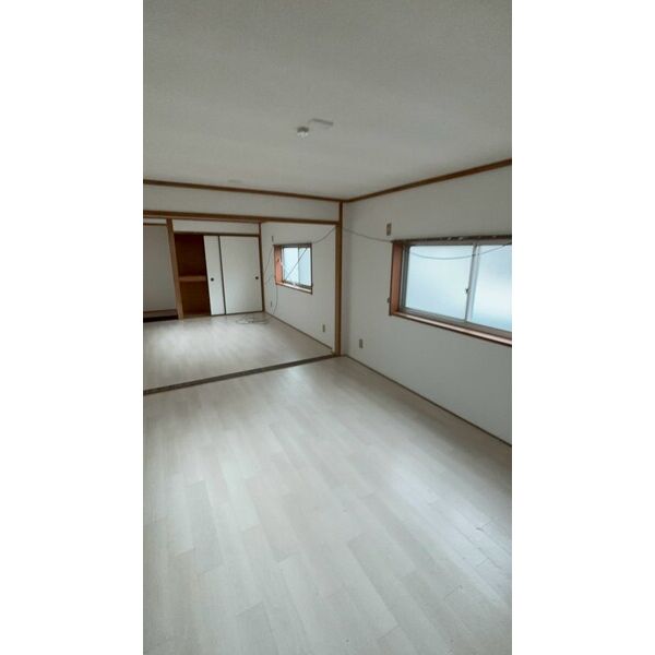 十三戸建 室内写真7