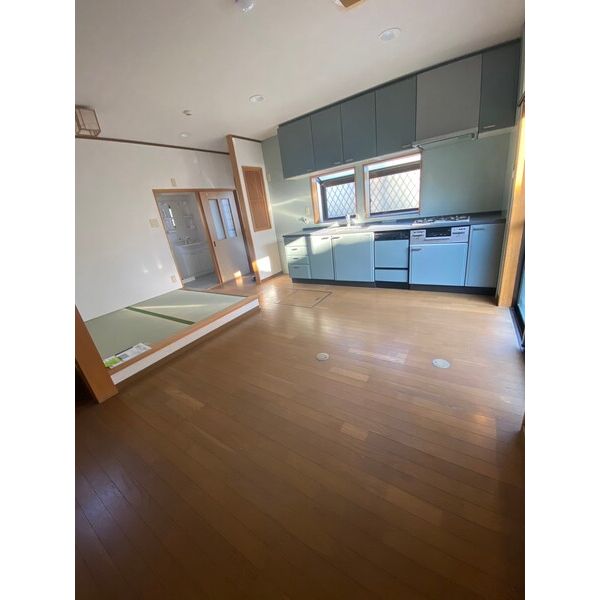 高槻市古曽部町一戸建 室内写真1