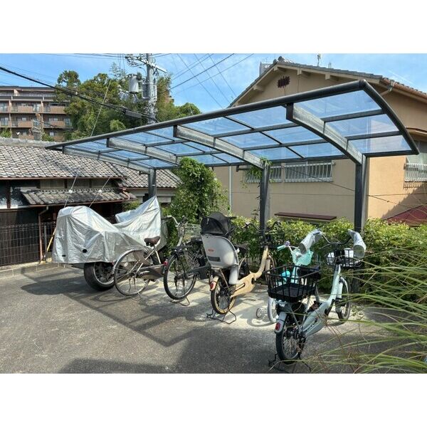 シェーヌ東生駒 室内写真1