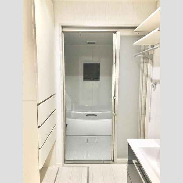 一ツ木町4丁目戸建 室内写真3