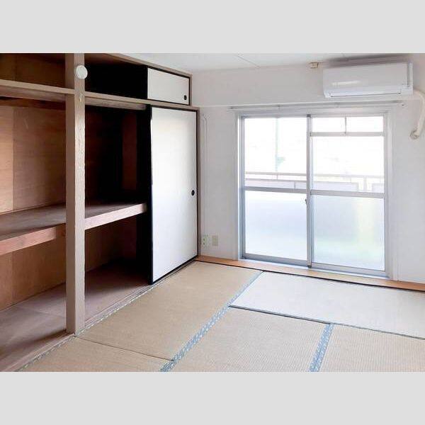 ビレッジハウス新在家1号棟 室内写真1