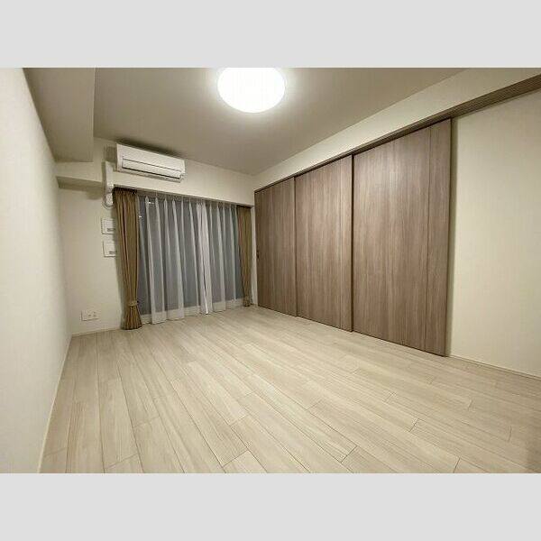 オープンレジデンシア久屋大通 THE COURT 室内写真1