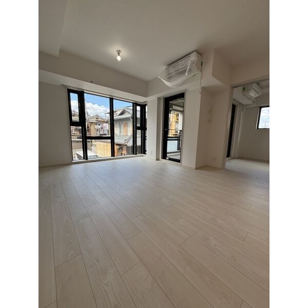 スプランディッド五条堀川 室内写真1