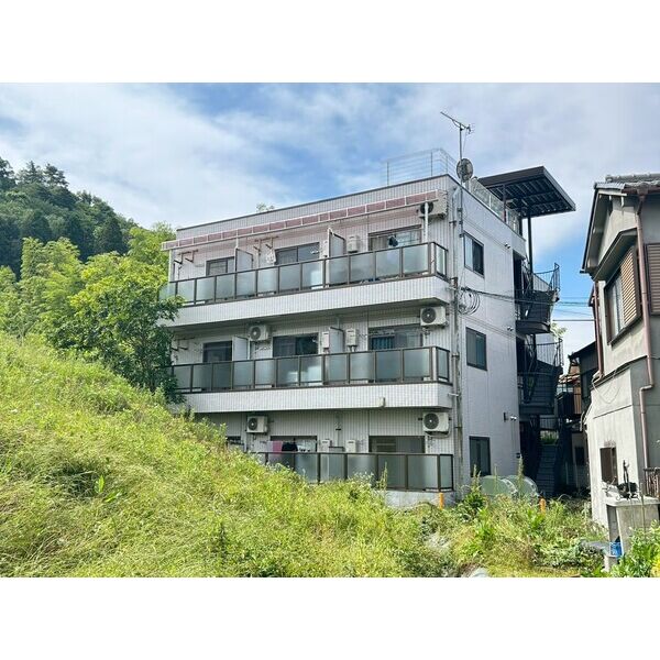 ヴィラ曽我部 建物画像