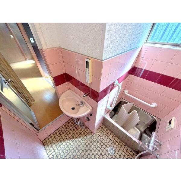 東新町5丁目戸建て 室内写真4