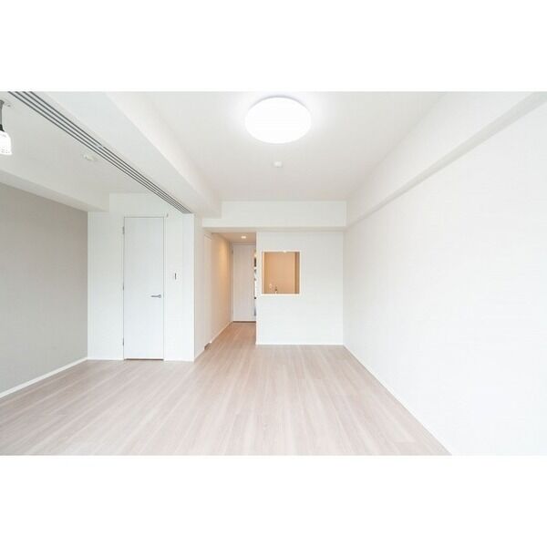 市谷台町坂フロント 室内写真1