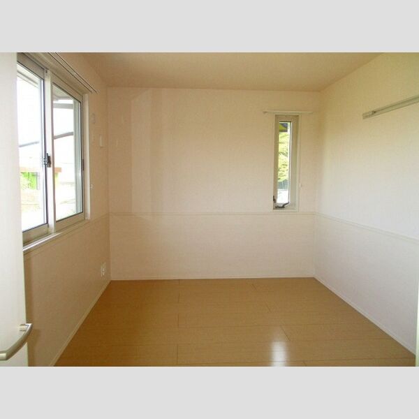 Glen Court 室内写真1