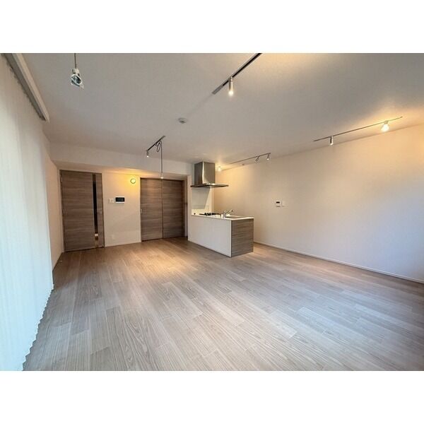 Lumina Court Takaido 室内写真1