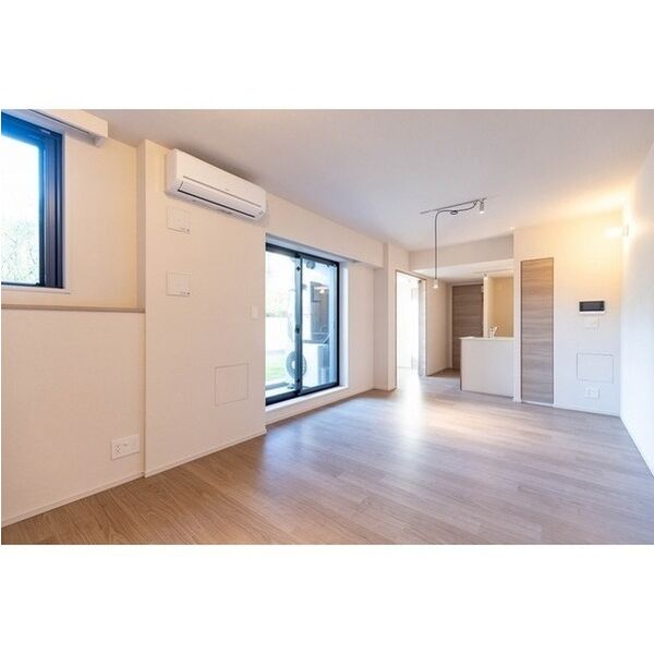 Lumina Court Takaido 室内写真1