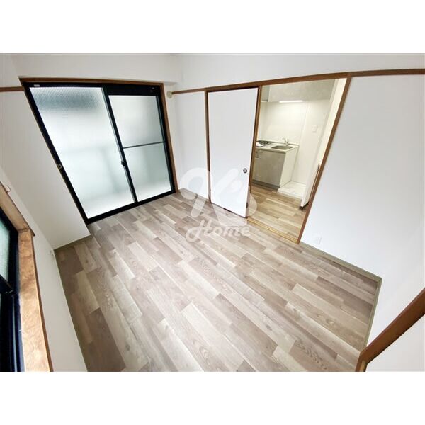 APARTMENTストーンエイジ 室内写真1