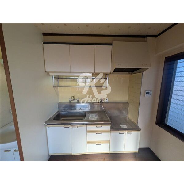 APARTMENTストーンエイジ 室内写真3