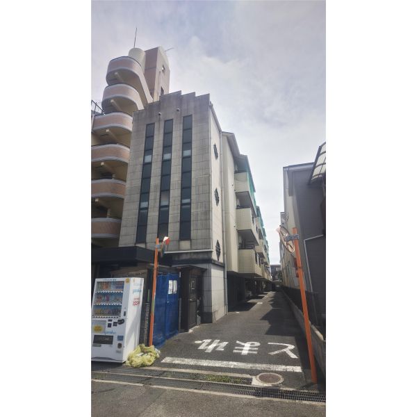 リュバンベール摂津 建物画像