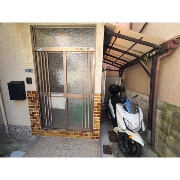 尼崎市常光寺丁目戸建 室内写真2