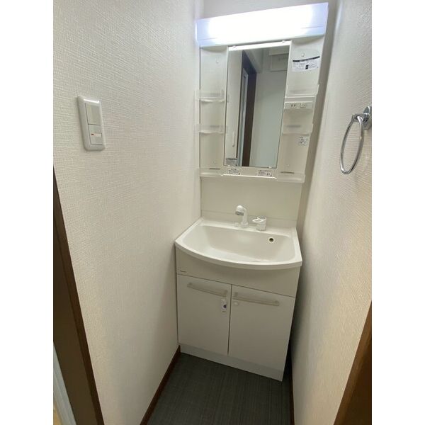 東大阪市宝持戸建 室内写真4