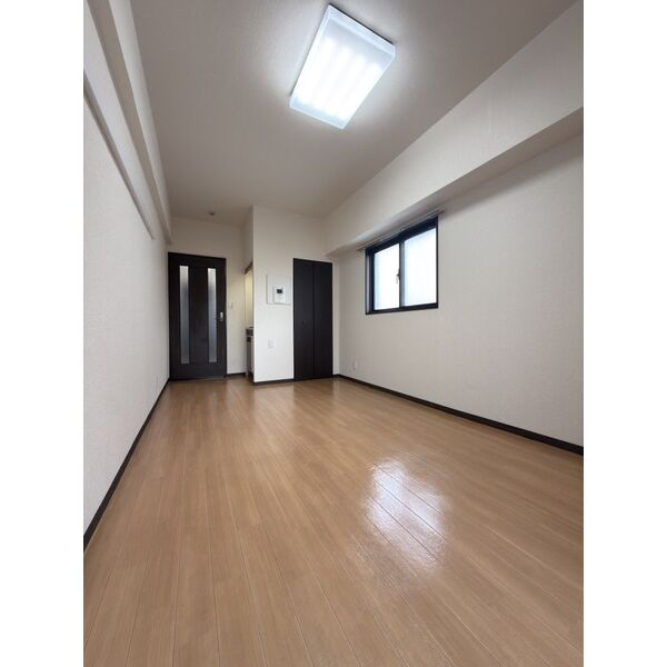 ライオンズマンション亀島 室内写真2