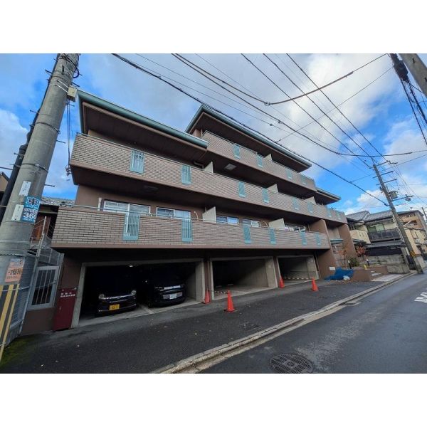 ドメーヌ伏見 建物画像