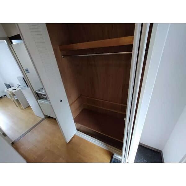 サンライズ壱番館 室内写真8