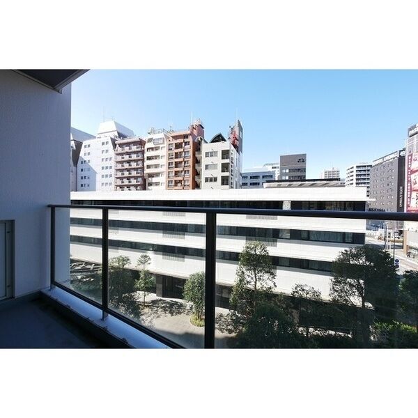 コンフォリア新宿イーストサイドタワー 室内写真10