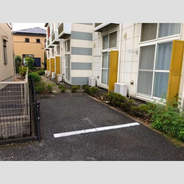 レオパレスサージュ はまの 室内写真4