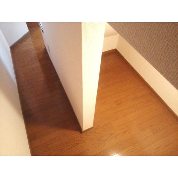 サンライズガーデンB 室内写真8