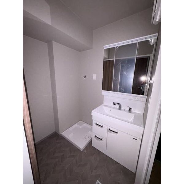 スリーアイランドタワー泉高岳 室内写真6