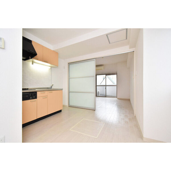 Gramercy Juso-higashi 2nd 室内写真1