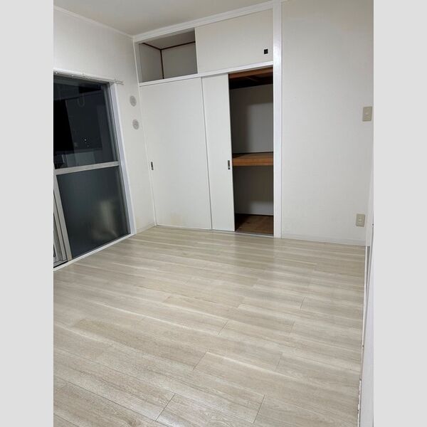 足立東和ダイヤモンドマンション 室内写真1