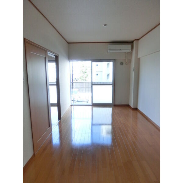 丸元マンション 室内写真1