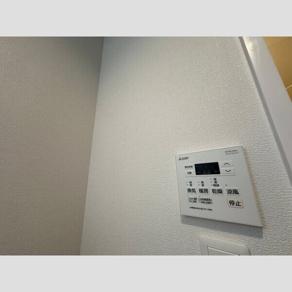 F asecia Aello 室内写真10