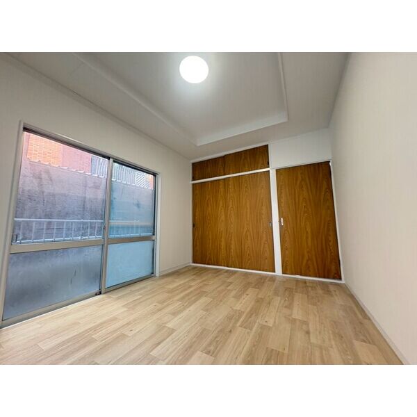 港区港陽3丁目戸建て 室内写真3