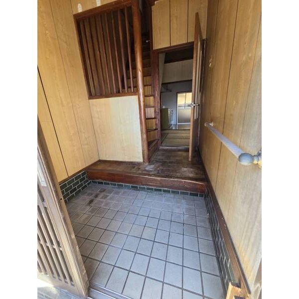枚方市招堤大谷3丁目戸建 室内写真1