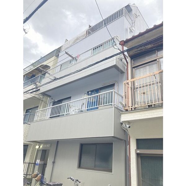 ウエストビラ北巽