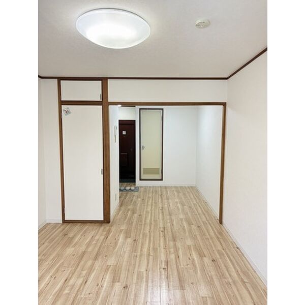 ウエストビラ北巽 室内写真5