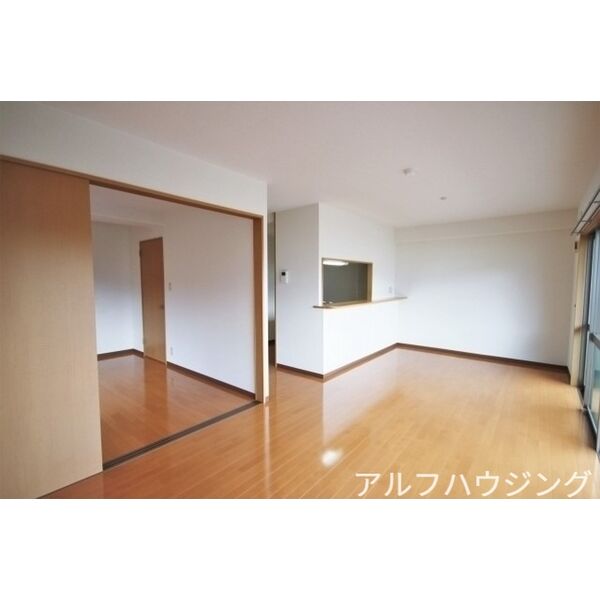 Apricot Seed 室内写真1