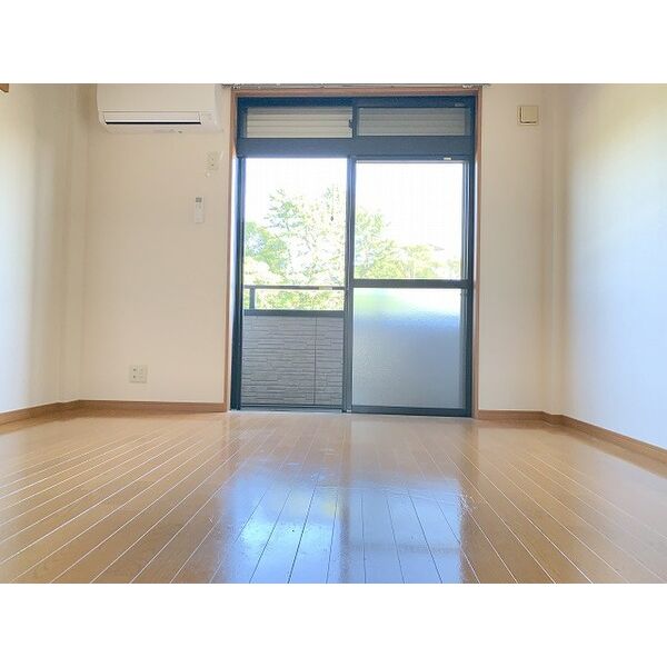 Habilation 室内写真1