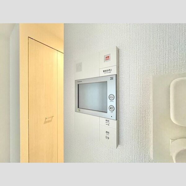 エスリード栄クロスシティ 室内写真1