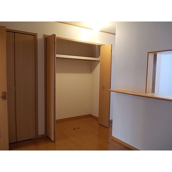 フォーリーフC 室内写真7