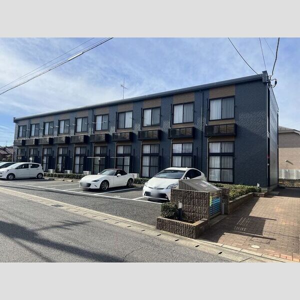レオパレスサンフォーレC 建物画像