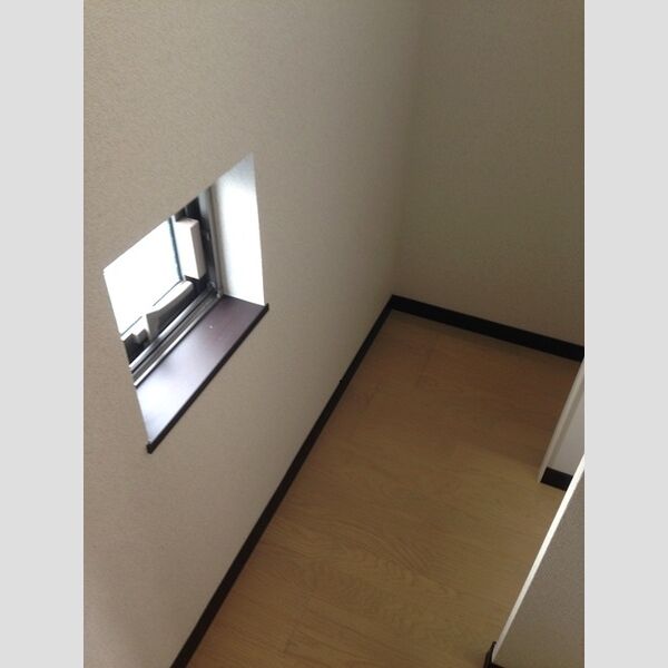レオネクストワイケージー 室内写真10