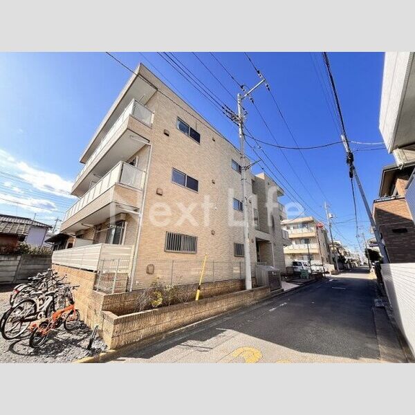 ドミール弐番館
