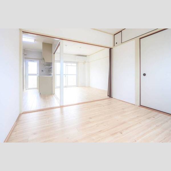 ビレッジハウス十王堂1号棟 室内写真1